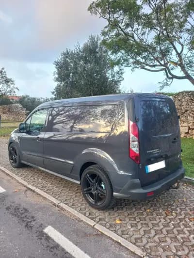 Vendo Ford Transit Connect 2014 - 10900 EUR, 227000 km - AUTO.MOTO.pt