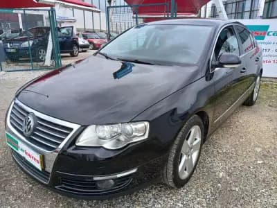 Vendo Volkswagen Passat 2006 - 8350 EUR, 138534 km - AUTO.MOTO.pt