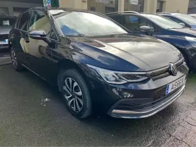 Vendo Volkswagen Golf 2021 - 20500 EUR, 75000 km - AUTO.MOTO.pt