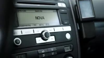 Vendo Volkswagen Golf 2008 - 8650 EUR, 199000 km - AUTO.MOTO.pt