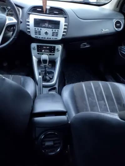 Sell Lancia Delta 2008 - 3450 EUR, 220000 km - AUTO.MOTO.pt