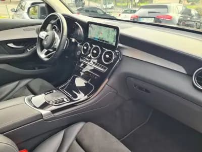 Vendo Mercedes-Benz GLC 300 2021 - 45790 EUR, 94629 km - AUTO.MOTO.pt