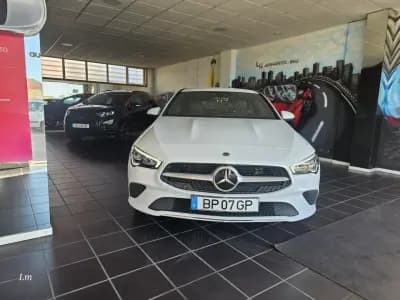 Sell Mercedes-Benz CLA 250 2021 - 30000 EUR, 77000 km - AUTO.MOTO.pt