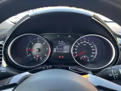 Vendo Kia Ceed SW 2020 - 18450 EUR, 180000 km - AUTO.MOTO.pt