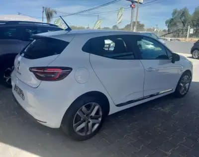 Vendo Renault Clio 2022 - 14950 EUR, 72000 km - AUTO.MOTO.pt
