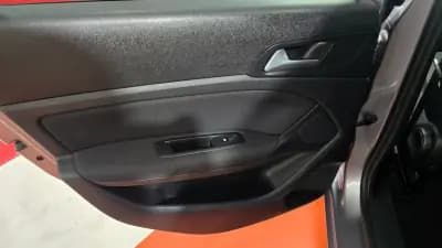 Sell Peugeot 308 SW 2018 - 12650 EUR, 133760 km - AUTO.MOTO.pt