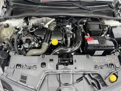 Vendo Renault Clio 2018 - 13950 EUR, 110232 km - AUTO.MOTO.pt