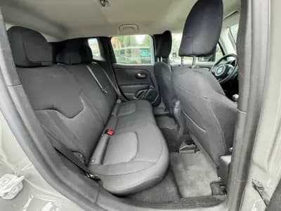 Sell Jeep Renegade 2022 - 24900 EUR, 72741 km - AUTO.MOTO.pt