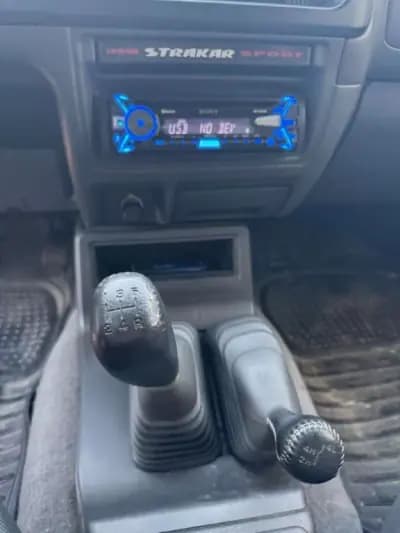 Vendo Mitsubishi L200 2004 - 16000 EUR, 188492 km - AUTO.MOTO.pt