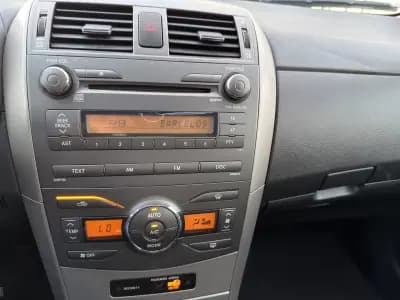 Sell Toyota Corolla 2008 - 9200 EUR, 231063 km - AUTO.MOTO.pt