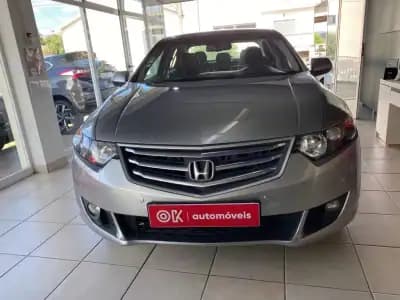 Vendo Honda Accord 2009 - 9250 EUR, 266508 km - AUTO.MOTO.pt