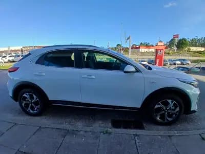 Sell Kia XCeed 2025 - 22950 EUR, 9 km - AUTO.MOTO.pt