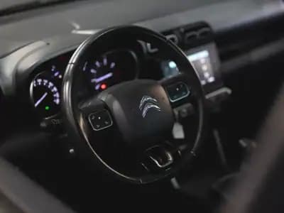 Sell Citroën C3 Aircross 2018 - 11990 EUR, 75000 km - AUTO.MOTO.pt