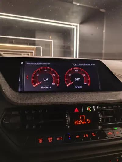 Vendo BMW 118 2021 - 22750 EUR, 111912 km - AUTO.MOTO.pt