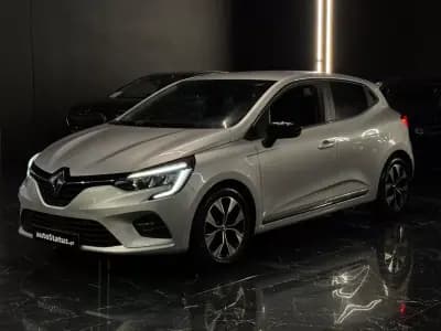 Sell Renault Clio 2023 - 14990 EUR, 109400 km - AUTO.MOTO.pt