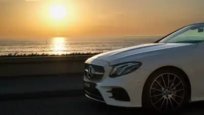 Vendo Mercedes-Benz E 220 2018 - 49000 EUR, 103000 km - AUTO.MOTO.pt