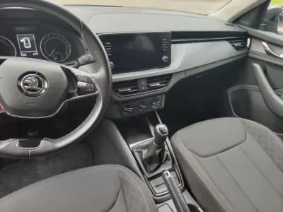 Vendo Skoda Kamiq 2023 - 16990 EUR, 49990 km - AUTO.MOTO.pt