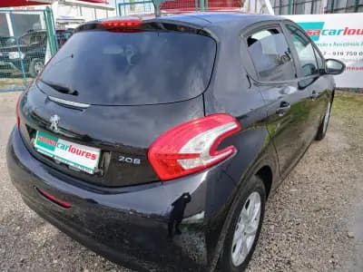 Sell Peugeot 208 2015 - 7450 EUR, 100037 km - AUTO.MOTO.pt