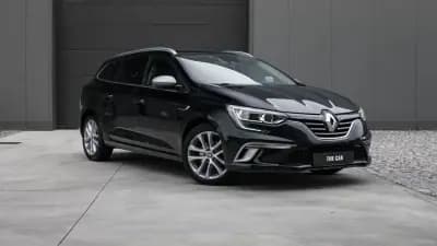 Sell Renault Mégane Sport Tourer 2019 - 16300 EUR, 123000 km - AUTO.MOTO.pt