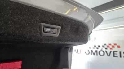 Vendo BMW 530e 2024 - 59900 EUR, 38890 km - AUTO.MOTO.pt