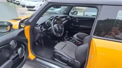 Sell MINI 2015 - 17980 EUR, 134505 km - AUTO.MOTO.pt