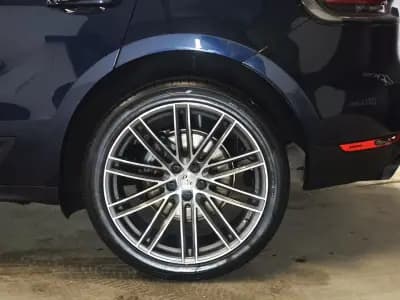 Vendo Porsche Macan 2019 - 57490 EUR, 133391 km - AUTO.MOTO.pt