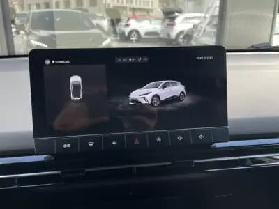 Sell MG MG4 2023 - 19850 EUR, 7054 km - AUTO.MOTO.pt