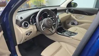 Vendo Mercedes-Benz GLC 220 2020 - 57500 EUR, 45000 km - AUTO.MOTO.pt