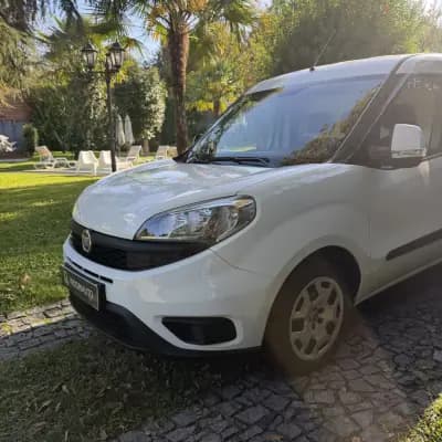 Vendo Fiat Doblo 2017 - 9990 EUR, 198000 km - AUTO.MOTO.pt