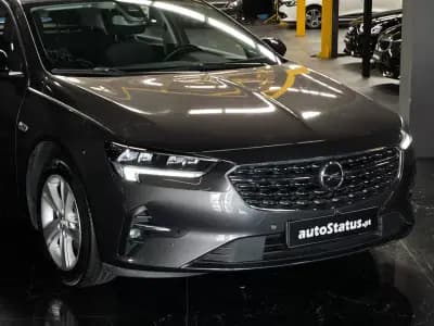 Vendo Opel Insignia Grand Sport 2022 - 17990 EUR, 102300 km - AUTO.MOTO.pt