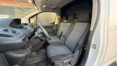 Vendo Peugeot Partner 2020 - 12990 EUR, 130000 km - AUTO.MOTO.pt