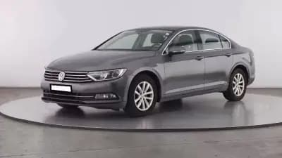 Vendo Volkswagen Passat 2016 - 10999 EUR, 190000 km - AUTO.MOTO.pt
