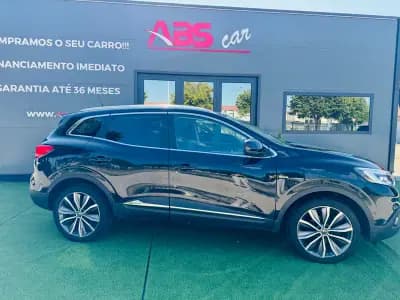 Sell Renault Kadjar 2016 - 18000 EUR, 105000 km - AUTO.MOTO.pt