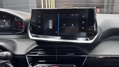 Sell Peugeot 2008 2022 - 16750 EUR, 71000 km - AUTO.MOTO.pt