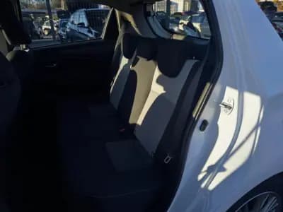 Vendo Toyota Yaris 2018 - 11990 EUR, 105000 km - AUTO.MOTO.pt