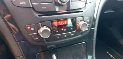 Sell Opel Insignia Sports Tourer 2011 - 6990 EUR, 277793 km - AUTO.MOTO.pt