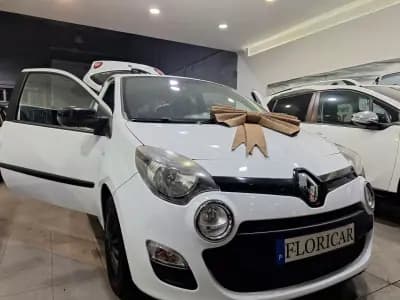 Vendo Renault Twingo 2014 - 5900 EUR, 161264 km - AUTO.MOTO.pt