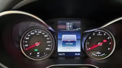 Sell Mercedes-Benz C 350 2015 - 22500 EUR, 187084 km - AUTO.MOTO.pt