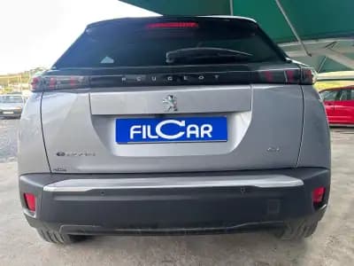 Vendo Peugeot e-2008 2023 - 21950 EUR, 73200 km - AUTO.MOTO.pt