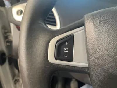 Vendo Renault Grand Scénic 2012 - 8899 EUR, 230000 km - AUTO.MOTO.pt