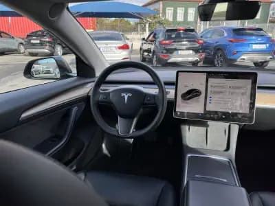 Vendo Tesla Model 3 2023 - 31950 EUR, 63000 km - AUTO.MOTO.pt