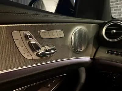 Vendo Mercedes-Benz E 43 AMG 2017 - 45990 EUR, 139000 km - AUTO.MOTO.pt