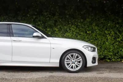 Vendo BMW 116 2016 - 17900 EUR, 142049 km - AUTO.MOTO.pt