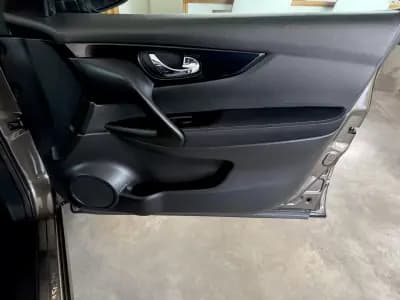 Sell Nissan Qashqai 2015 - 14500 EUR, 171000 km - AUTO.MOTO.pt