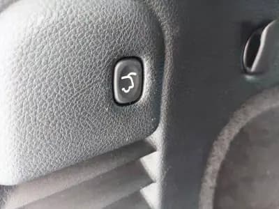 Sell Jeep Grand Cherokee 2016 - 34950 EUR, 135350 km - AUTO.MOTO.pt