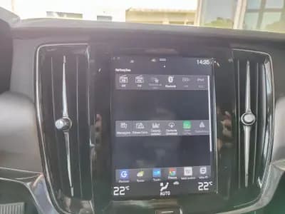 Sell Volvo V90 2018 - 20990 EUR, 188000 km - AUTO.MOTO.pt