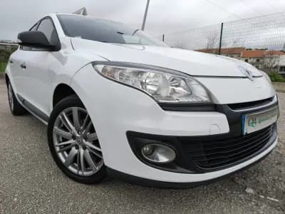 Vendo Renault Mégane 2013 - 4950 EUR, 317737 km - AUTO.MOTO.pt