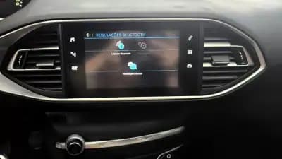 Sell Peugeot 308 SW 2018 - 12650 EUR, 133760 km - AUTO.MOTO.pt