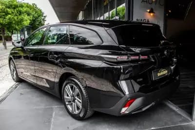 Vendo Peugeot 308 SW 2023 - 21460 EUR, 127430 km - AUTO.MOTO.pt