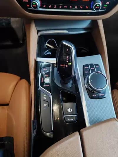 Sell BMW 520 2017 - 27250 EUR, 149150 km - AUTO.MOTO.pt